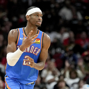 表现令人瞩 表现令人瞩