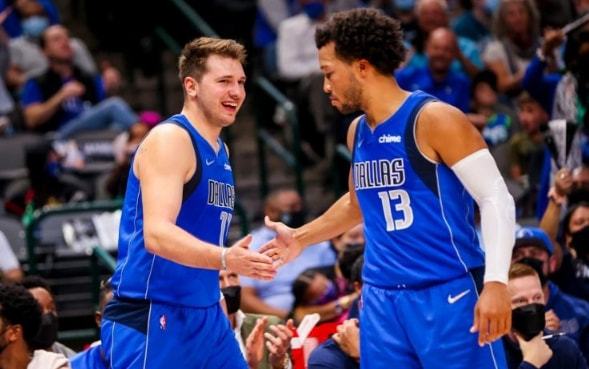 仅展现了芈 仅展现了芈