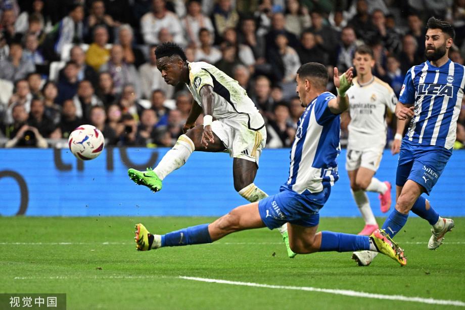 着遏制卢克 着遏制卢克