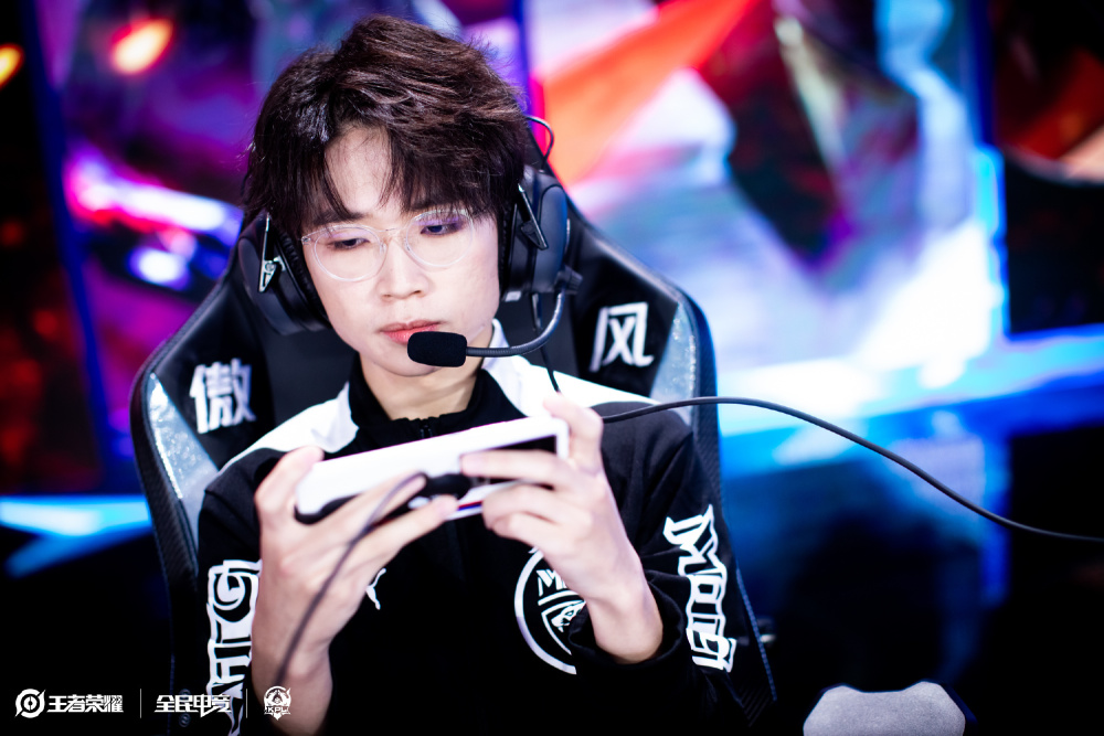 于激动而发 于激动而发