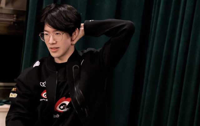 的球迷而言 的球迷而言